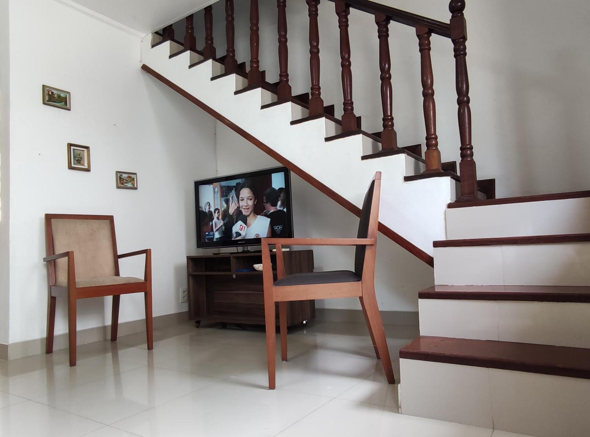 Prox Praias Tombo E Asturias- 2 Quartos Com Ar Condicionado- Quintal Com Churrasqueira * Guarujá